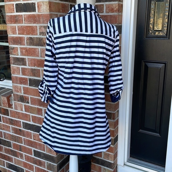 Duffield Lane Emma Tunic Top - Picture 6 of 13